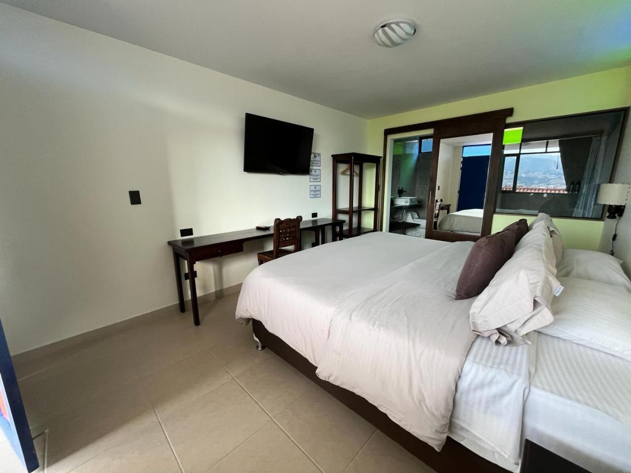Hotel Cabanas San Cayetano Paipa Εξωτερικό φωτογραφία