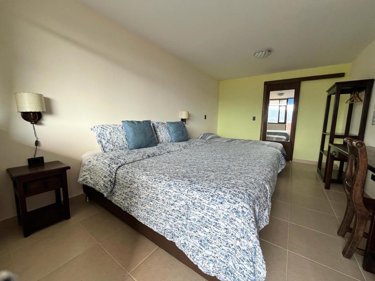Hotel Cabanas San Cayetano Paipa Εξωτερικό φωτογραφία