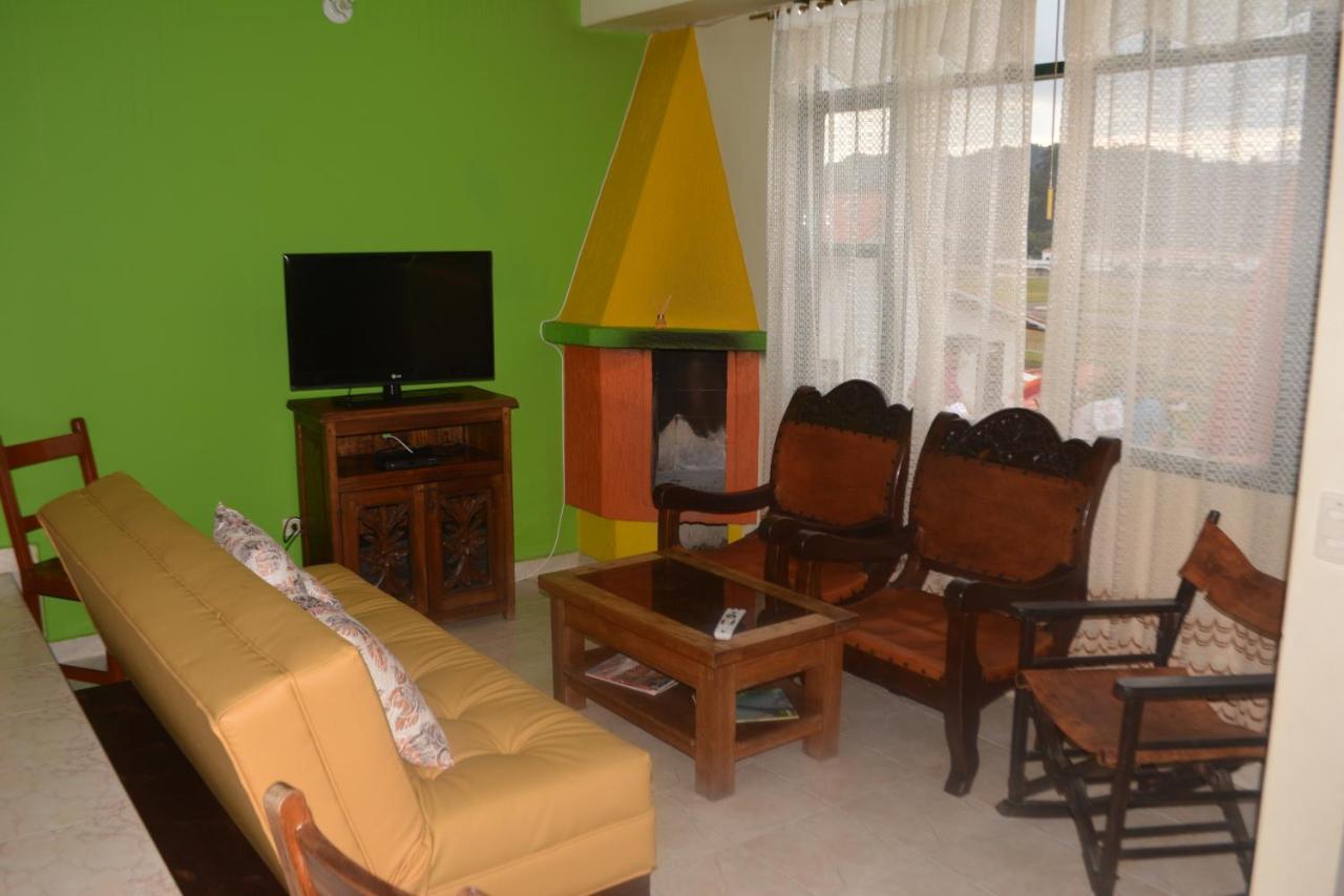 Hotel Cabanas San Cayetano Paipa Εξωτερικό φωτογραφία